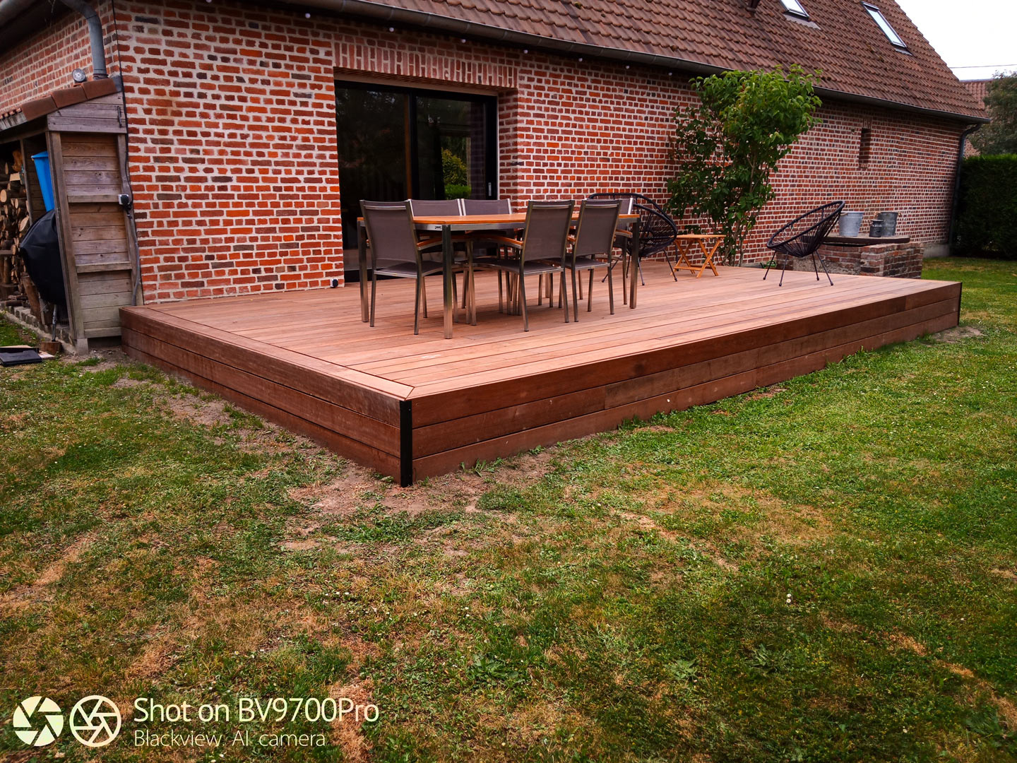 Terrasse en bois Massaranduba à Rumegies