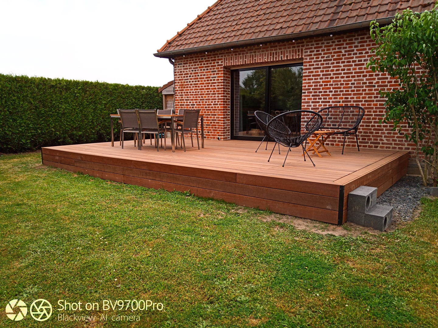 Terrasse en bois Massaranduba à Rumegies